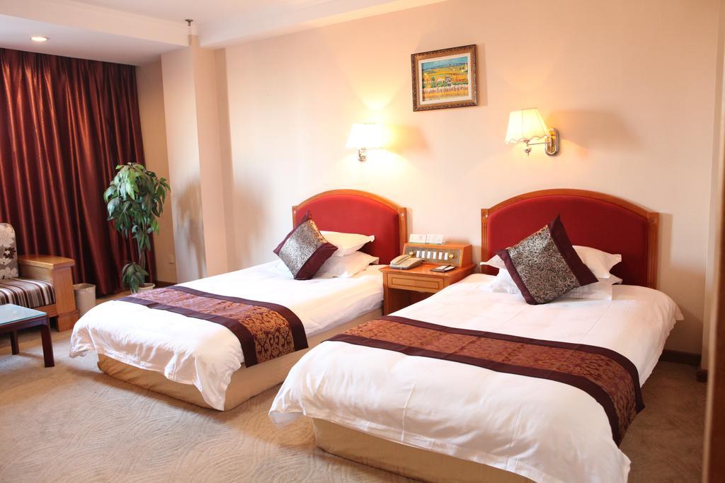 Tianhong Hotel Hà Trạch Phòng bức ảnh